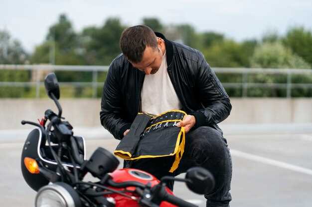 How to Properly Fit Motorcycle Gloves for Maximum Protection
