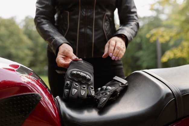 How to Choose the Right Motorcycle Gloves