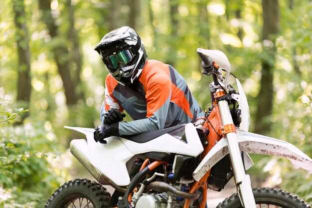 Key Features to Consider in a Beginner Dirt Bike