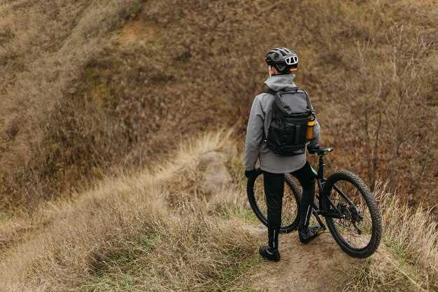 The Pros and Cons of Lightweight vs. Heavy Adventure Bikes